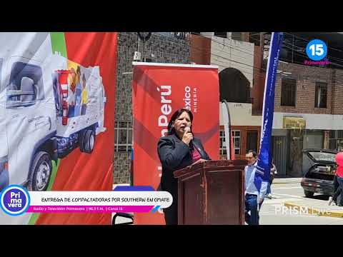 Entrega de camiones compactadores a 6 municipalidad en la provincia General Sánchez Cerro