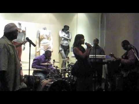 Justin Bieber, Lady Gaga,  & Alicia Keys, Mini Mash up! (Jenn Edelson)