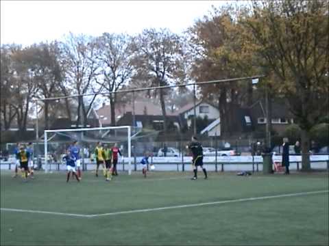 Huizen B4 uit tegen BFC B4. 10-11-2012