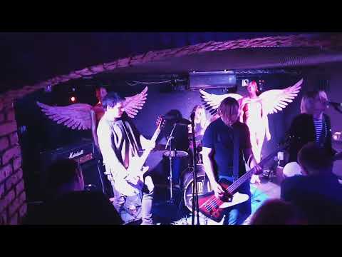 Nirvana Tribute Czech - In Bloom, 15 Minut Music Club, 26.2.2022 Olomouc, CZ