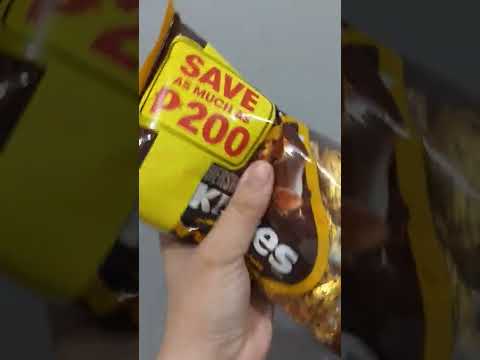 HERSHEY'S KISSES CHOCOLATE ALMOND #asmr #chocolate #hersheys #kisses #almond #sweets #milkchocolate