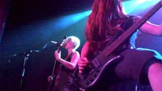 &quot;FALLING DOWN&quot; KITTIE @ TREES DALLAS, TX 10/8/09