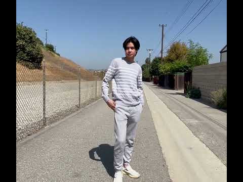 GRUFENCY GUNAWAN WALKING