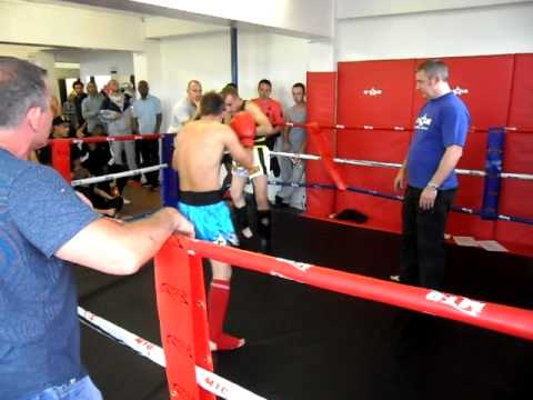 K star Muay Thai Simon Forrest