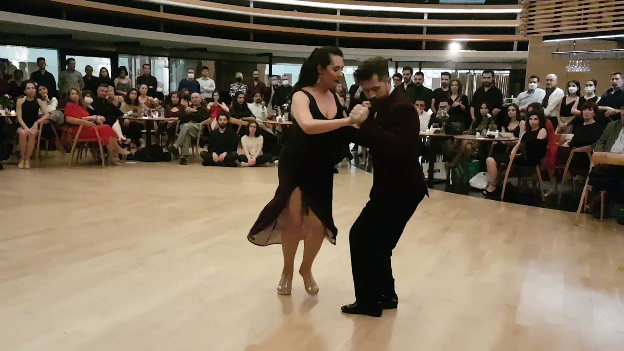 2021 12 25 Milonga Sueno Eşref Tekinalp Vanesa Gauch 3/4