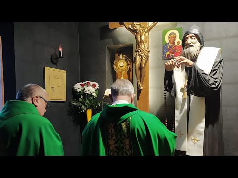 Charbel TV-Coroncina della Divina Misericordia-La Santa Messa in diretta-Florencja 04.06.2021
