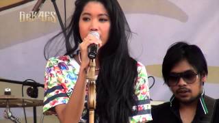 Download lagu Vierratale - Cinta Butuh Waktu (Live at SMAN 1 Jepara - 9/9/2013) mp3 Download lagu Vierratale - Cinta Butuh Waktu (Live at SMAN 1 Jepara - 9/9/2013) mp3