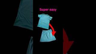The easiest way to turn a T-shirt into a skirt