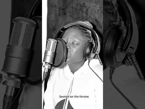 SPONTANEOUS WORSHIP SESSION WITH ESTHER BENYEOGO | SWEET HOLYSPIRIT