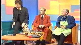 5's Company - Steve Allen's cake construction