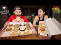 EATING CRUMBL COOKIE S HOLIDAY COLLECTION