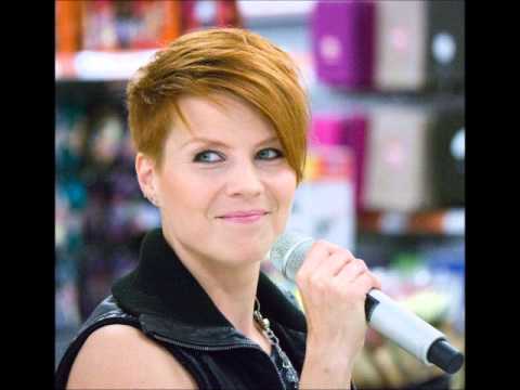 Heidi Kyrö  - Ei Kauniimpaa