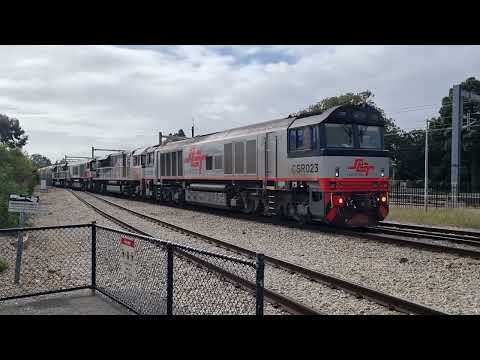 Late 4PM9 goes through Mile End with CSR023 + SCT007 + CSR008 + SCT002