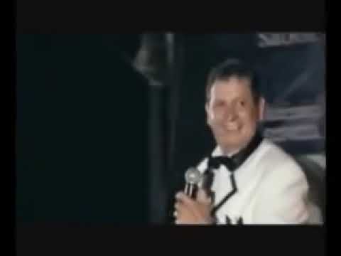 Darío Gómez - Mi Corazon Esta Solito [Video Oficial]