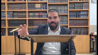 הרב חיים סרוסי - עשרת ימי תשובה - איך עושים תשובה כמו שצריך ? (הרב חיים סרוסי) - התמונה מוצגת ישירות מתוך אתר האינטרנט יוטיוב. זכויות היוצרים בתמונה שייכות ליוצרה. קישור קרדיט למקור התוכן נמצא בתוך דף הסרטון