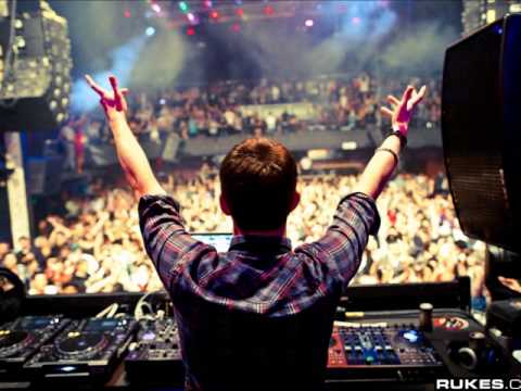 Big Fucking House vs. Future Folk - Angger Dimas vs. Tommy Trash (Porter Robinson Remix)