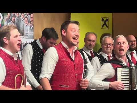 Die "Mauspolka" spielten und sangen "Gabriel Urach und seine jungen fidelen Lavanttaler" im CCV!