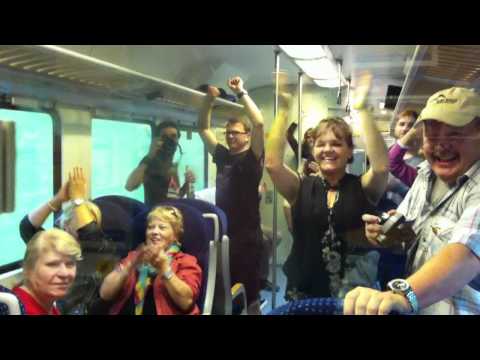 Achim Mentzel im InterConnex -  Hände zum Himmel