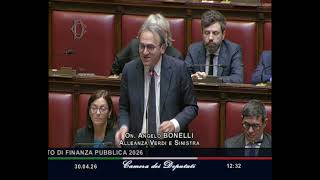 BONELLI: "GOVERNO DI IRRESPONSABILI, BASTA REGALI A BANCHE E SOCIETÀ ENERGETICHE"
