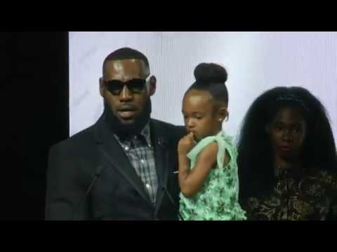 LeBron James says 'I stand with Nike' after Colin Kaepernick ad. James made the remarks as he received an award for both his style and his philanthropy from the Harlem's Fashion Row fashion collective. The Manhattan dinner was presented by Nike, and a new LeBron James signature women's sneaker was revealed, designed by three female designers. (Sept. 5)