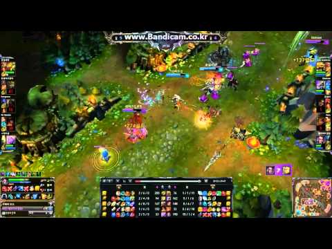 Vayne 1 vs 4 Jarvan, Sivir, Soraka and Renekton ! All dead !