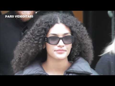 Olivia DEAN @ Paris Fashion Week 24 january 2023 show Chanel