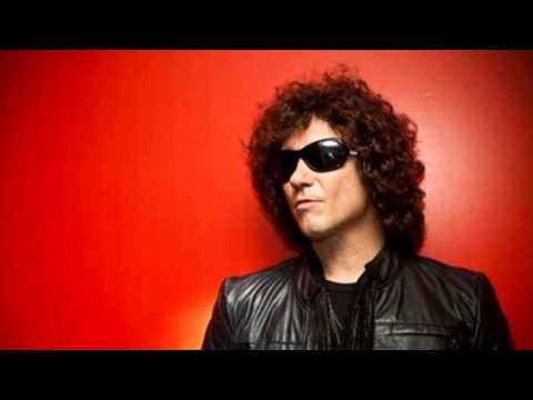 Maldita Dulzura por Enrique Bunbury & Disco Pantera (feat. Muni)  Versión Imposible para Radio 3