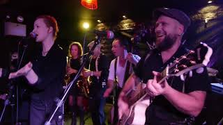 SPEEDSWING feat. Annka (Die Planeten) - Komm nicht los von dir - Live Panic Room 12/2017