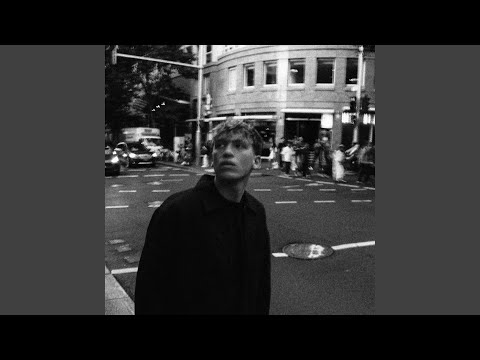 Amazes Me - Jude Barclay
