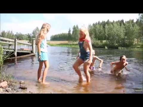 KARMIVAT SYNTTÄRIT - LYHYTELOKUVA