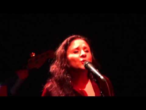 Lisa Abbott: 'December Will Be Magic Again'; The Old Market, Hove, 17 december 2015