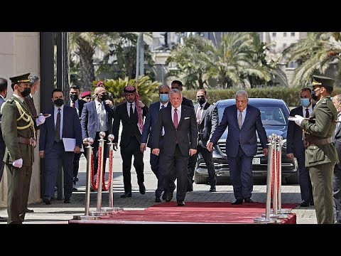 العاهل الأردني عبد الله الثاني يصل رام الله للقاء الرئيس الفلسطيني محمود عباس