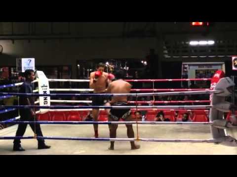 Fabien(Emerald Muay Thai and MMA gym) vs Jompadet (cherntalay gym) fight