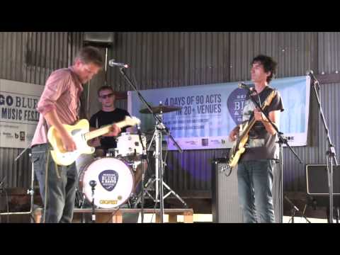 We The Radio live at Bendigo Blues and Roots Family Day March 2014