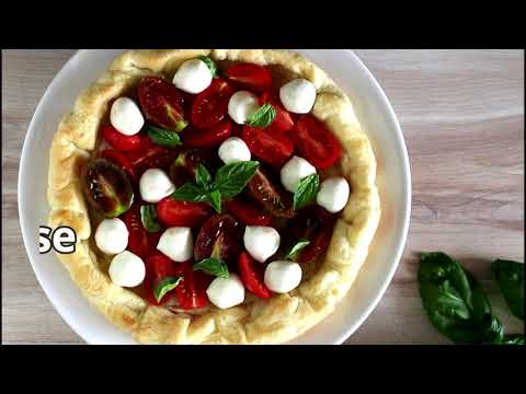 TORTA SALATA CAPRESE SFOGLIATA - Puffed Caprese savory pie