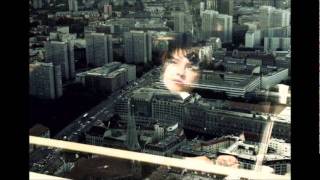 Alva Noto & Ryuichi Sakamoto - Berlin