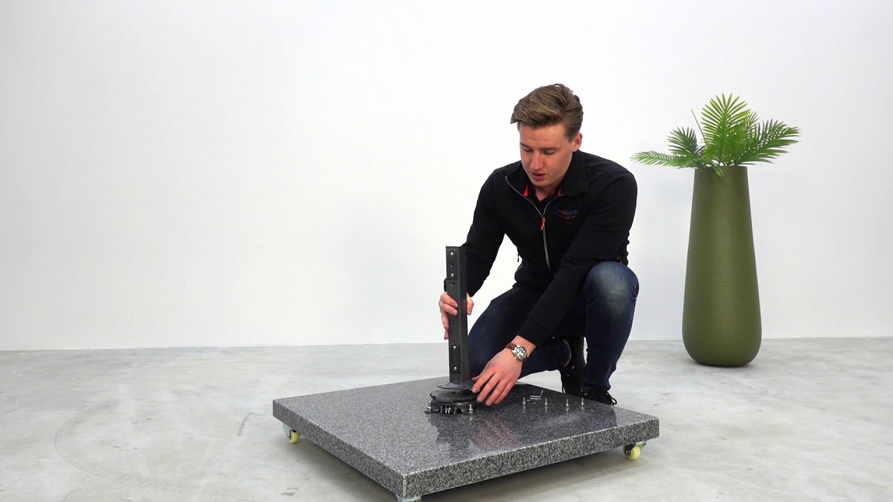 Parasolvoet monteren 90 kg en 120 kg verrijdbare parasolvoet | vdgarde.nl