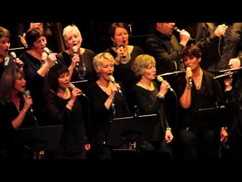 "Summer nights" + Intro - VOX m/band - Vårens Store Filmhitaften 2014