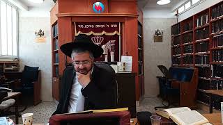 אחיזת ספר תורה בשתי ידיים, שיעור בכולל חפץ חיים הרצליה, שו"ע סימן קל"ט סעיף י"ב כ' אלול התשפ"ג