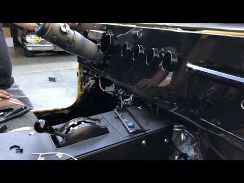 Custom Dash in the Jeep YJ