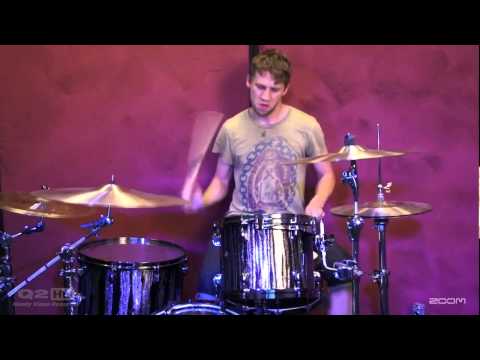 Billy Rymer from Dillinger Escape Plan with his Zoom Q2HD @ Sound Service TV