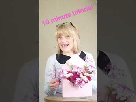 don't miss this 10 minute tutorial #flower #floralfoam #arrangement #beginners #easyarrangement
