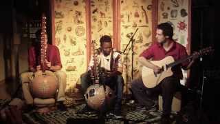 Video KoraJungleJazz & Djakali Kone (Live at Café Atlas 28.11.2013)