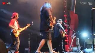 Download lagu iwan fals- jendela kelas satu live gaung merah sukabumi 08 juni 2024 mp3