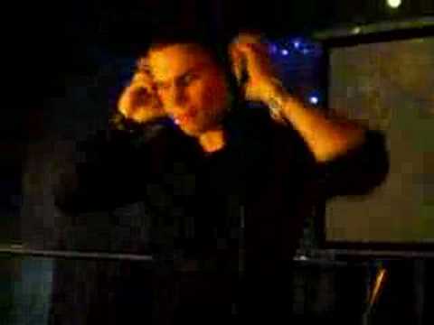 Roel Berson @ Domingo Feelings