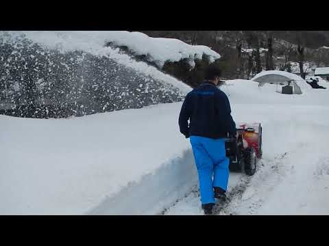 Aster 24 - Fraise à neige robuste et performante avec transmission en fonte lubrifiée_2