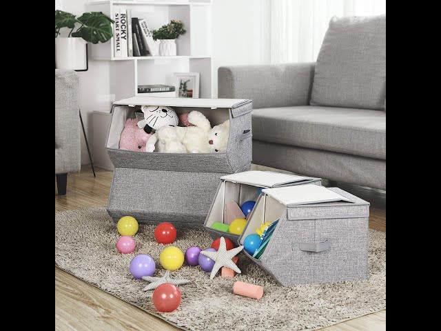 Vídeo relacionado con Rotho CLEAR Box - Juego de 4 cajas de almacenaje (18 L, con tapa, apilables, 40 x 33,5 x 17 cm), color azul transparente