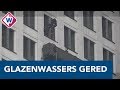 Glazenwassers bungelen in kapotte lift op 50 meter hoogte - OMROEP WEST