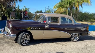 Filming classic cars while on holidays in Cuba