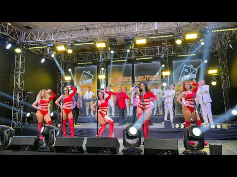 24 DE MAYO - BANDA SHOW JUNTO A CARAMELO CALIENTE "AVECILLA"